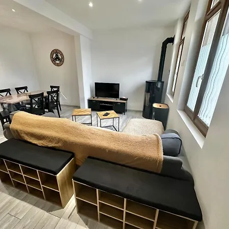 Pitchoune - Maison Familiale Avec Jardin A *